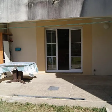 La Maison De L'Ovalie ヴァランス